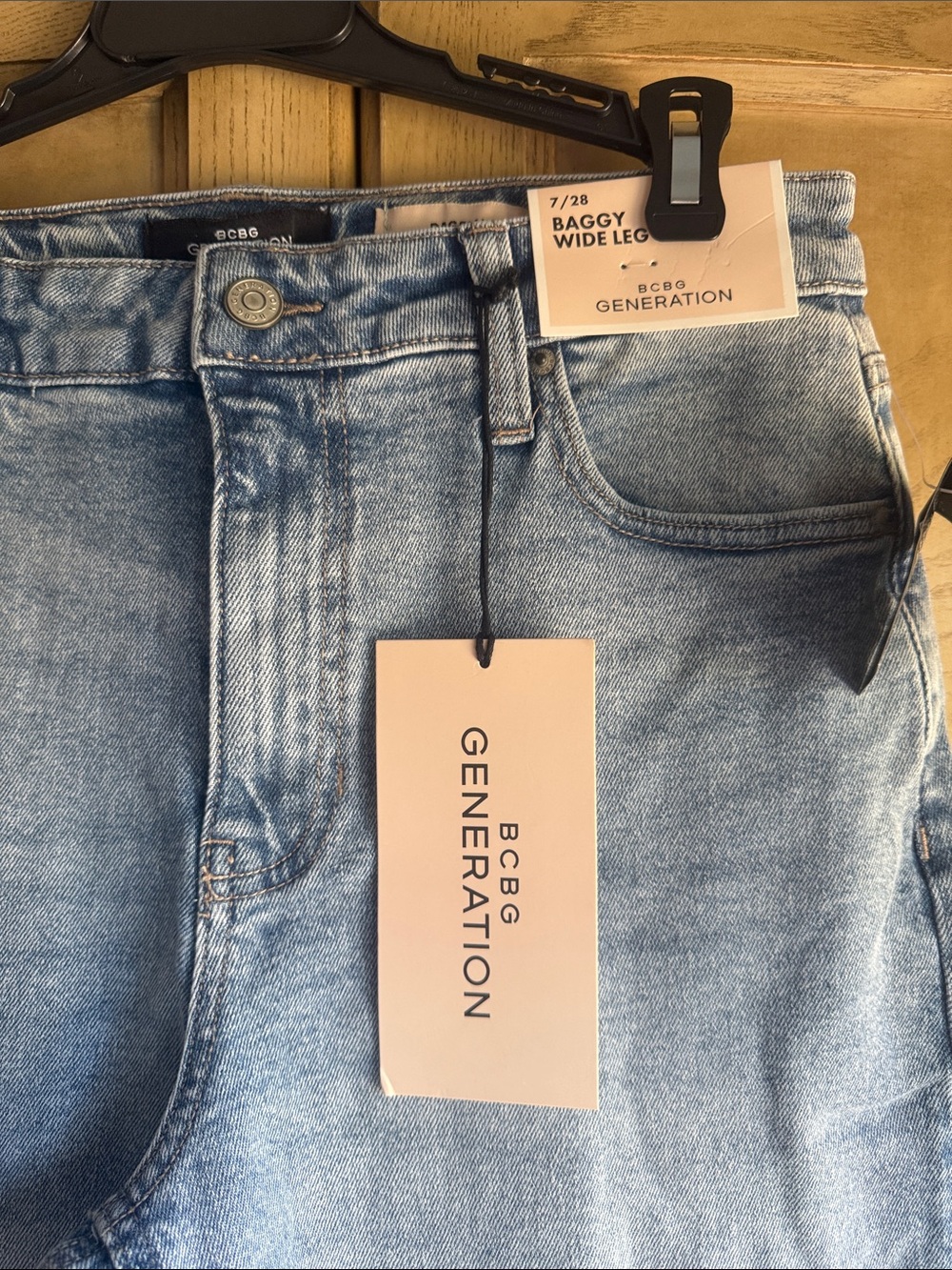 BCBG ๐ฅ Light Blue Baggy Wide Leg Jeans cuffed - Picture 6 of 9
